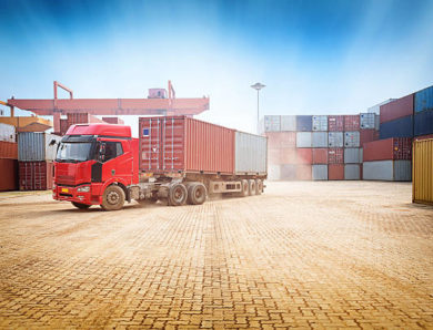 Commissionnaire Multimodaux: Solutions d’acheminement des conteneurs