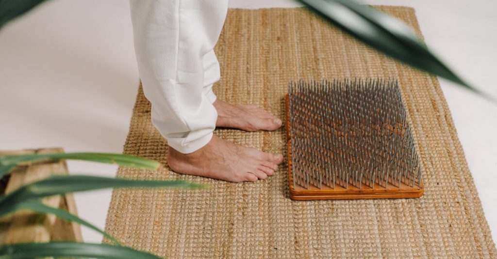 découvrez les bienfaits du matelas d'acupression : soulagement du stress, relaxation profonde et amélioration de la circulation sanguine. idéal pour apaiser les tensions musculaires et favoriser le bien-être au quotidien.
