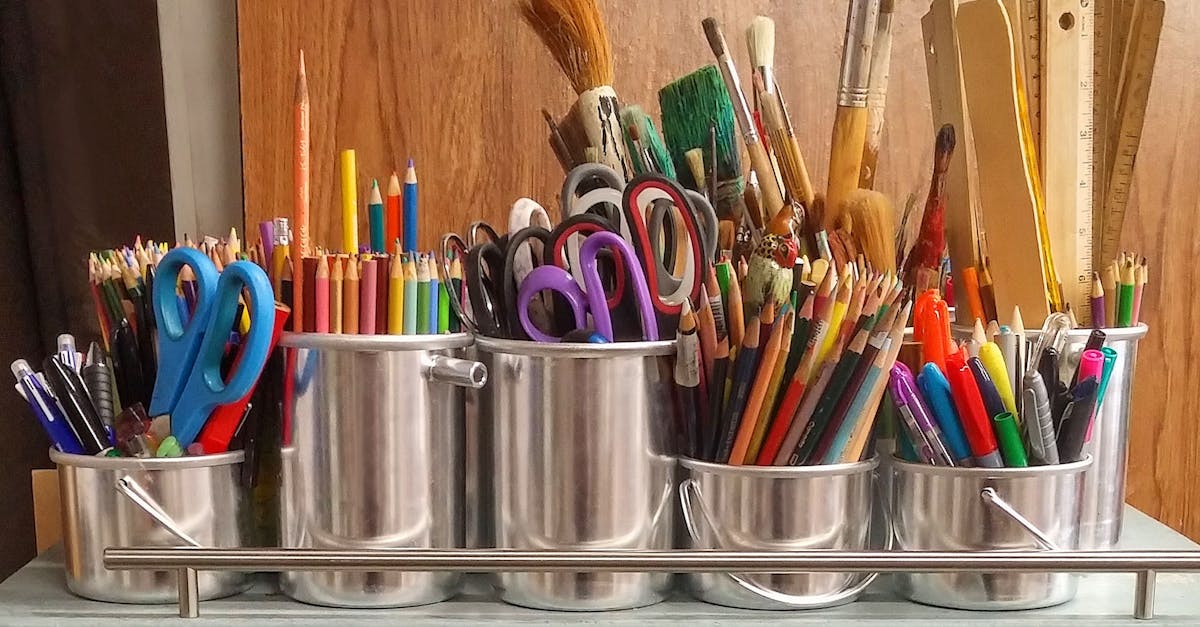 découvrez notre guide complet sur le diy : astuces créatives, projets à réaliser soi-même et conseils pratiques pour donner vie à vos idées. inspirez-vous pour créer des objets uniques et personnalisés à la maison.