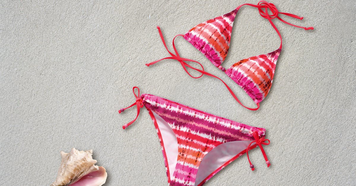 découvrez notre collection de lingerie élégante et sexy, alliant confort et style. trouvez la pièce parfaite pour chaque occasion, que ce soit pour un quotidien raffiné ou une soirée spéciale. explorez des ensembles variés, des tissus délicats et des designs modernes qui célèbrent la féminité.