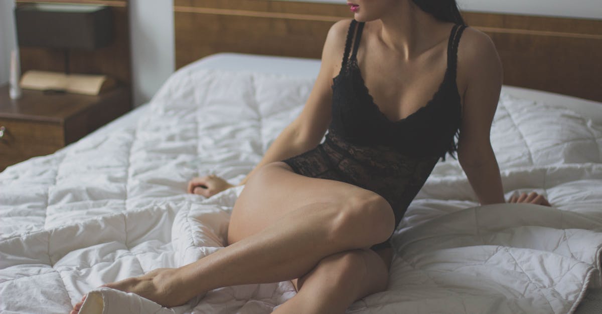 découvrez notre collection de lingerie élégante et confortable, alliant style et sensualité. trouvez la pièce parfaite pour chaque occasion et mettez en valeur votre silhouette avec nos designs raffinés.