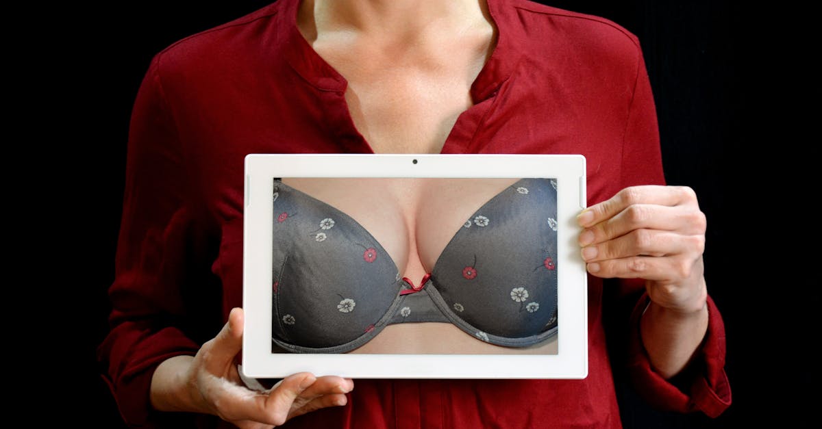 découvrez notre collection élégante de lingerie, alliant confort et sensualité. explorez des modèles variés pour toutes les occasions, des ensembles raffinés aux pièces séduisantes, conçus pour sublimer votre beauté et vous sentir bien dans votre peau.
