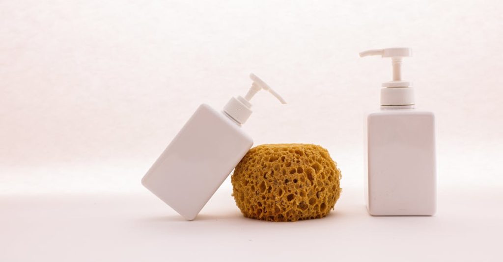 découvrez nos astuces et conseils pour une organisation optimale de votre salle de bain. transformez votre espace en un havre de paix fonctionnel et esthétique grâce à des solutions de rangement intelligentes et pratiques.