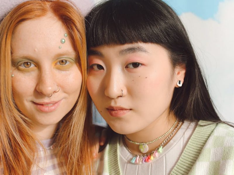 Découvrez les Meilleurs Faux Piercings : Styles et Conseils pour un Look Tendance