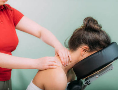 Quels sont les avantages d’un Massage Assis à Lyon pour les personnes disposant de peu de temps ?